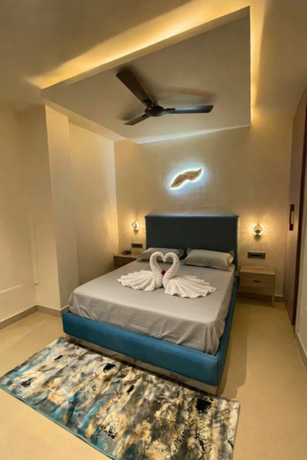 WING SUITE | ORCHID STAYS | BEST HOTEL IN DELHI